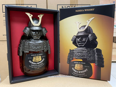 In stock|NIKKA - Ichiko whisky GOLD & GOLD Nikka Whisky Samurai Head (750ml) [Shipped within about 2-3 business days]